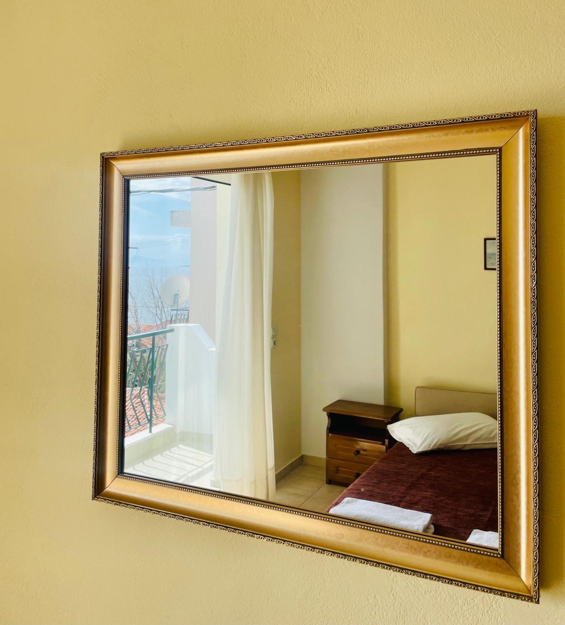 Tasos Manaritsas Rooms Khrónia Exterior foto